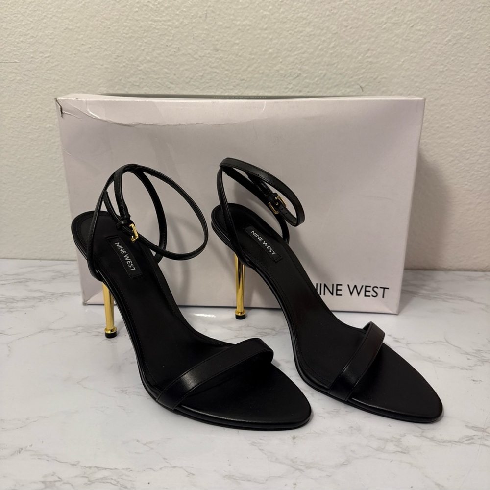 Nine West Women's Reina Heeled Sandal, 9.5 New With Box